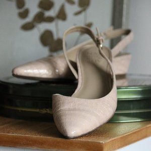 Easy Nude Slingbacks
